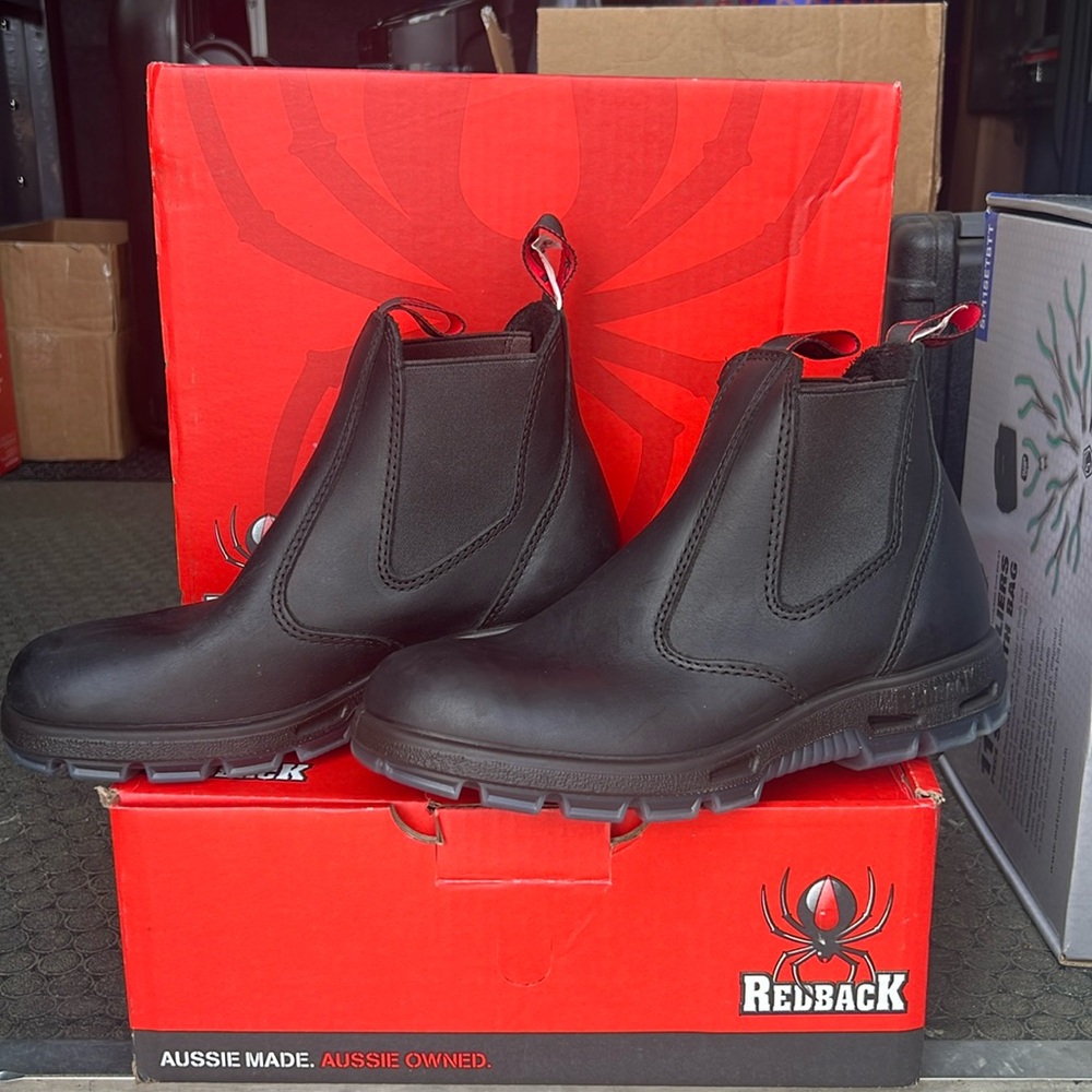 NWT Redback Bobcat TPU Soft Toe Boots